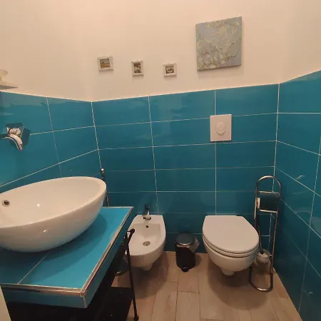 Staicca Oda ve Kahvaltı 3*