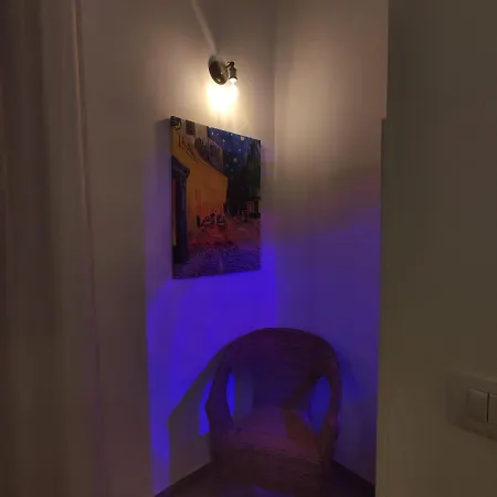 Staicca نابولي
