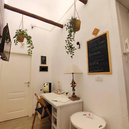 Staicca Bed & Breakfast 3*