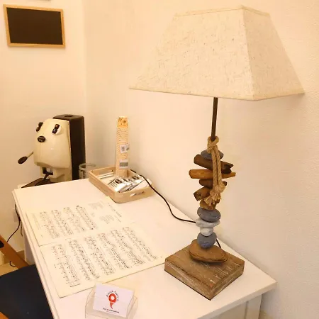 Staicca Bed & Breakfast 3*